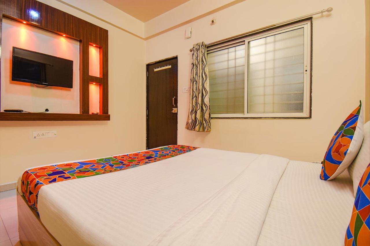 Fabexpress 4 Star Executive - Nr World Trade Center Hotel Pune Exterior foto