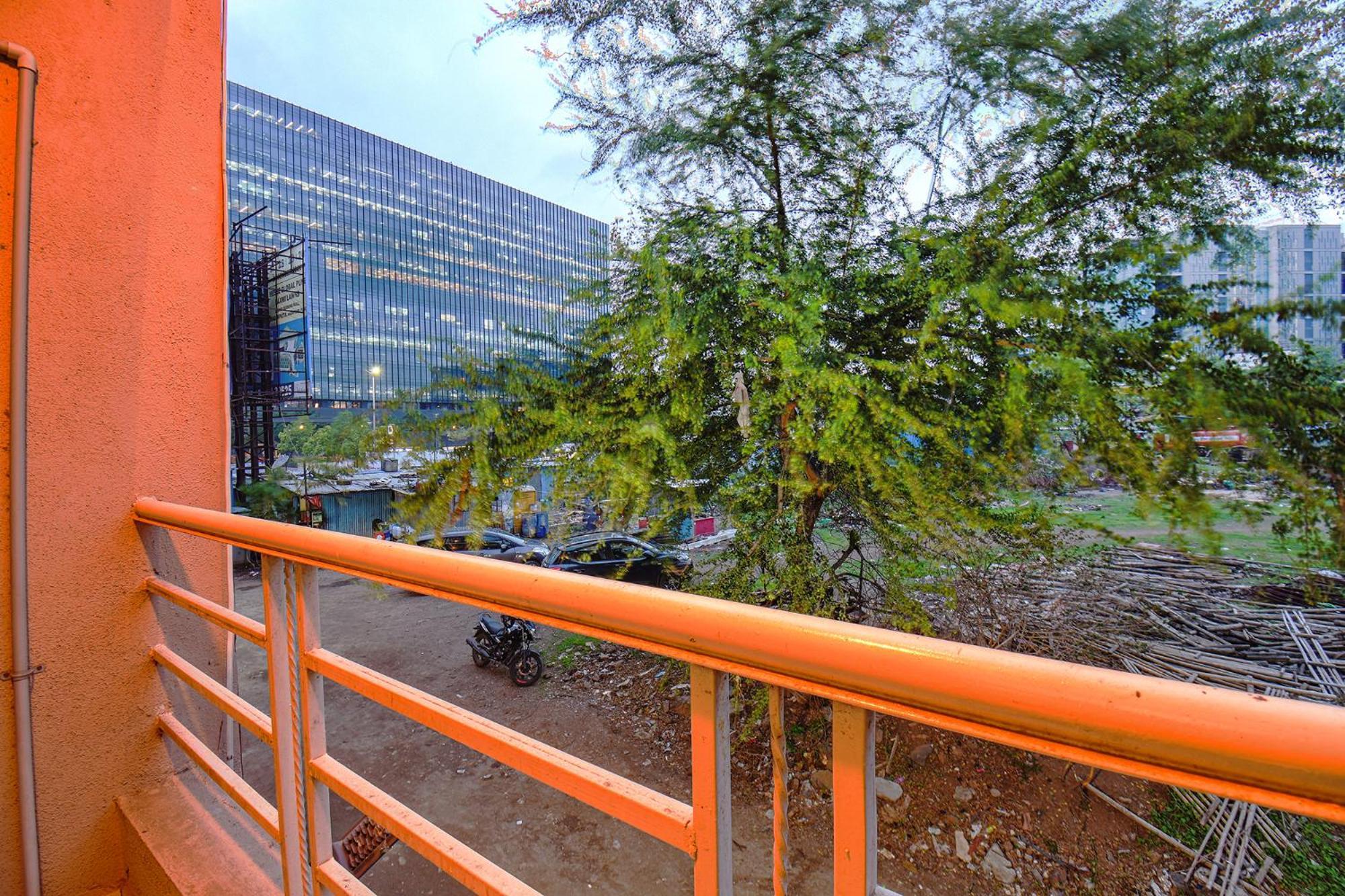 Fabexpress 4 Star Executive - Nr World Trade Center Hotel Pune Exterior foto