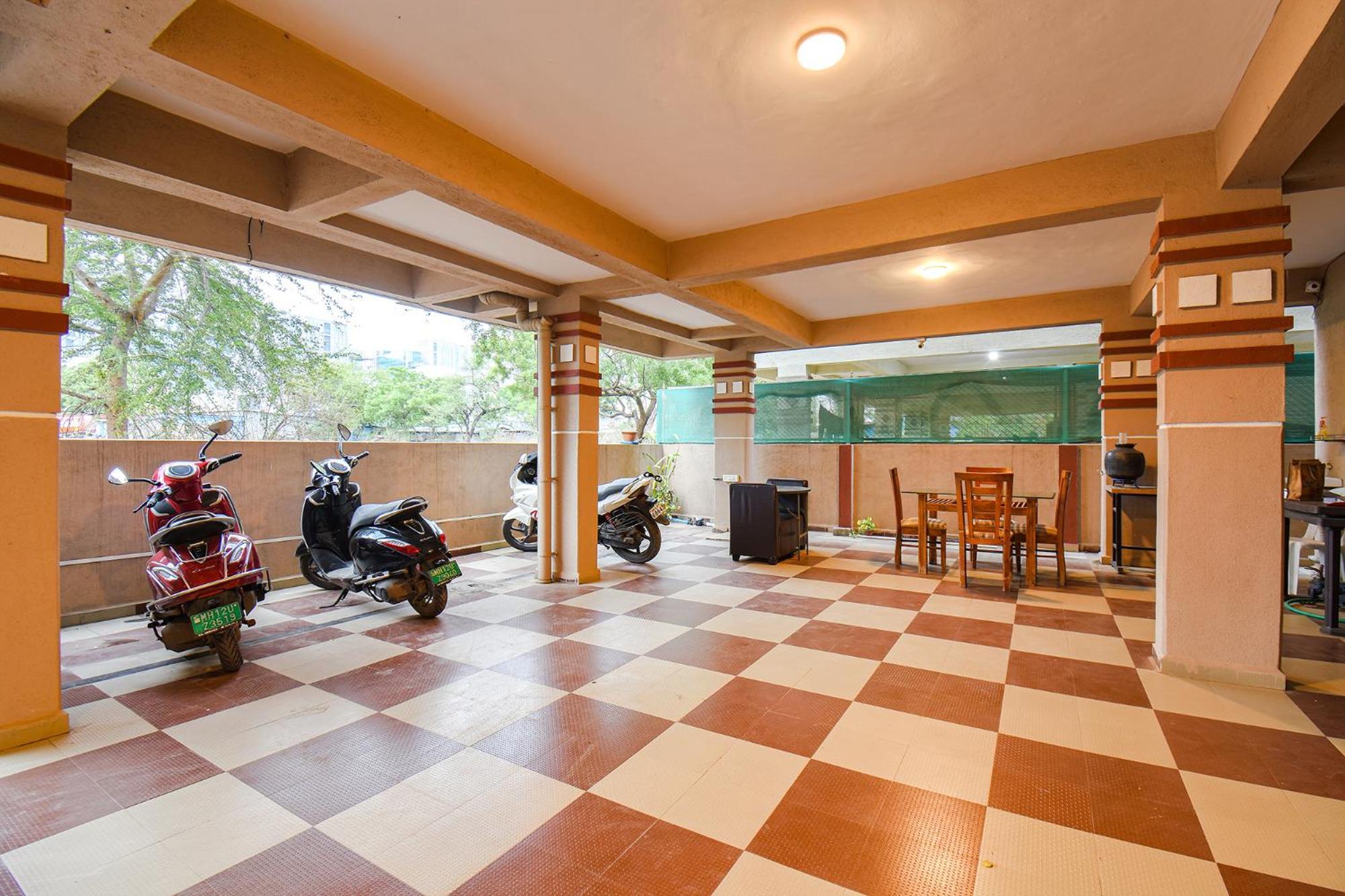 Fabexpress 4 Star Executive - Nr World Trade Center Hotel Pune Exterior foto